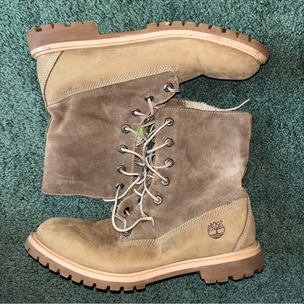 Timberland Women's Tan Lace-Up Boots